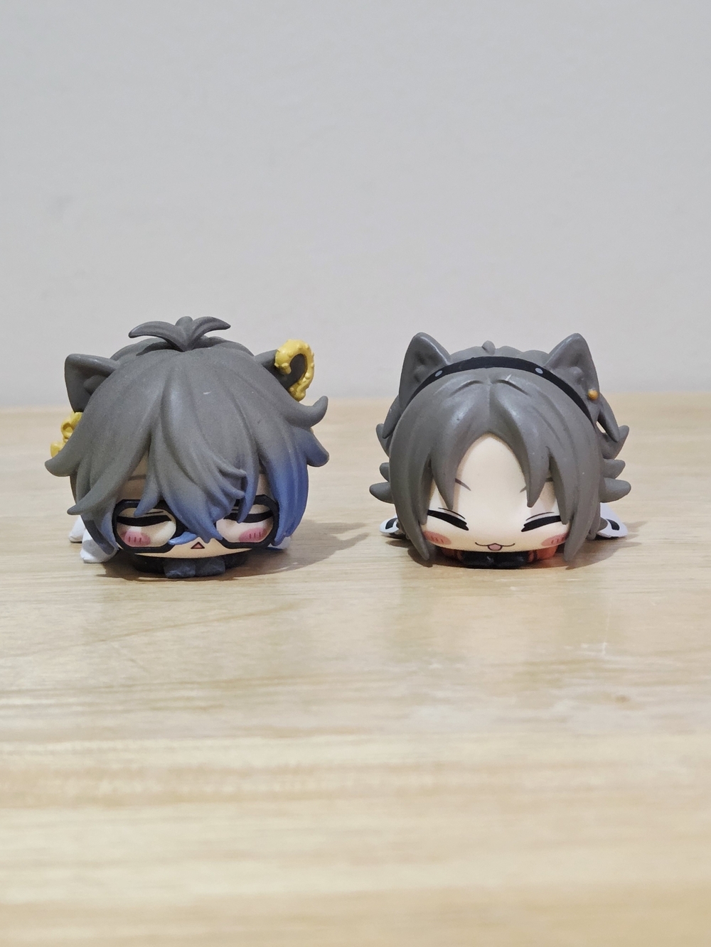 Nijisanji Luxiem Mysta Rias & Ike Eveland Napping Cat Ohiruneko Mini Figure SEGA